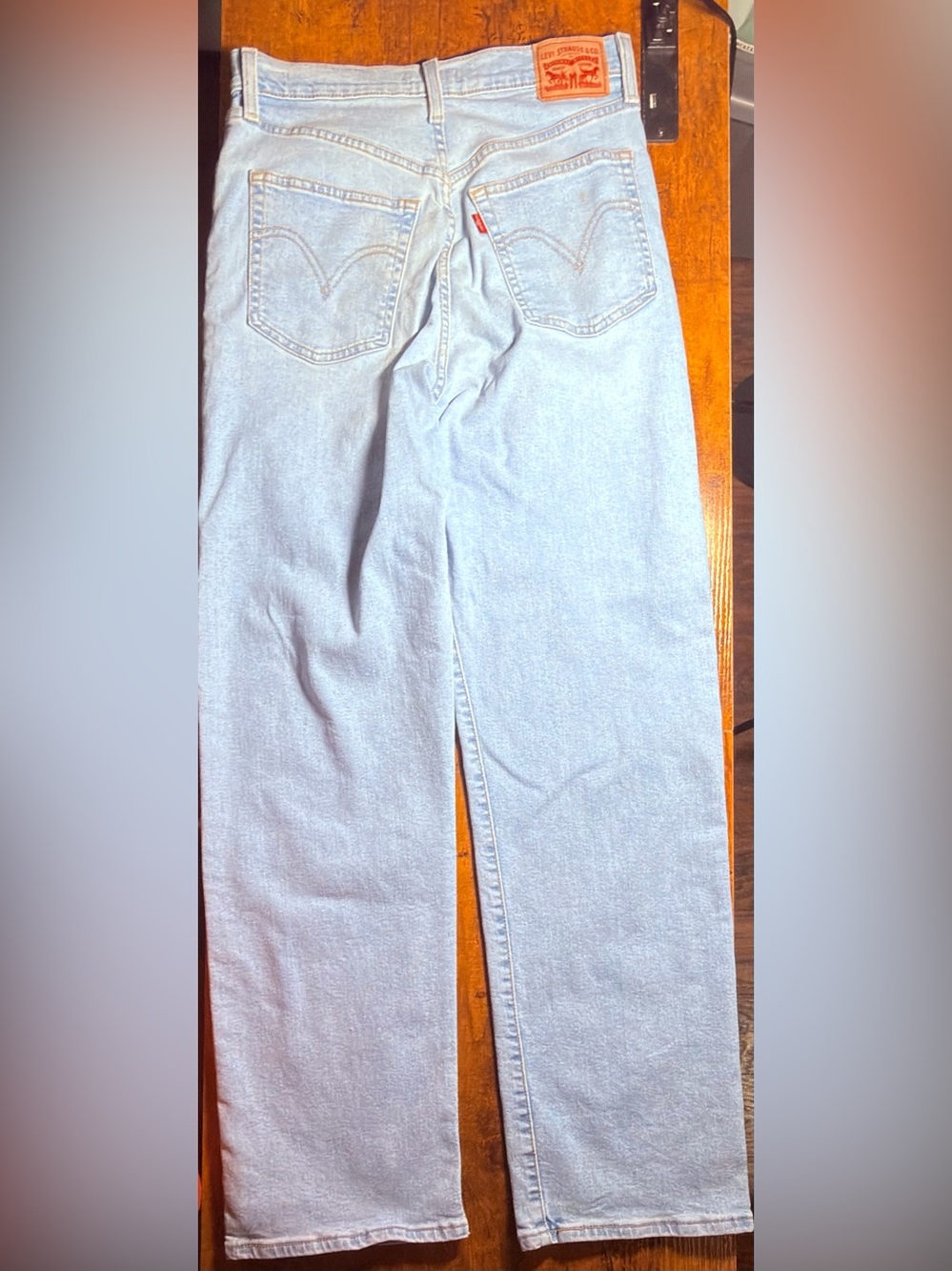 Levi’s Ribcage Button Fly Women’s Jeans 30x32 - Picture 2 of 9